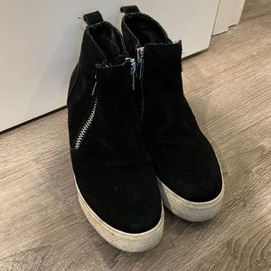 Steve Madden hightop Sneakers sz 7